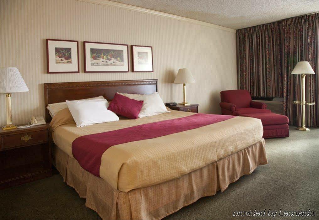 University Place Hotel And Conference Center Портленд Экстерьер фото